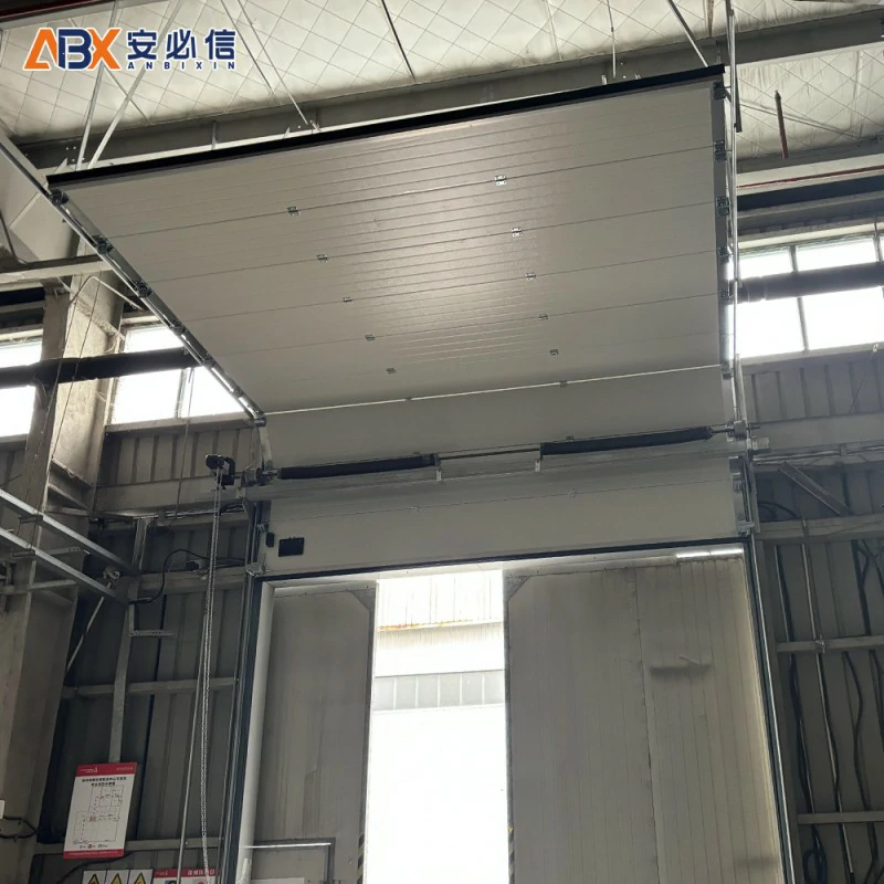黑河市翻板滑升门
